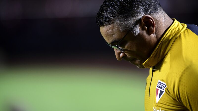 Exagero? Injustiça? O que o São Paulo pensa sobre as vaias a Roger Machado mesmo em vitórias