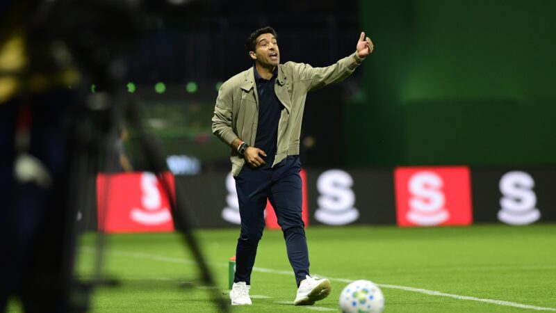 Técnico do Palmeiras desabafa após vitória: “No futebol brasileiro se pode ser tudo, menos Abel”