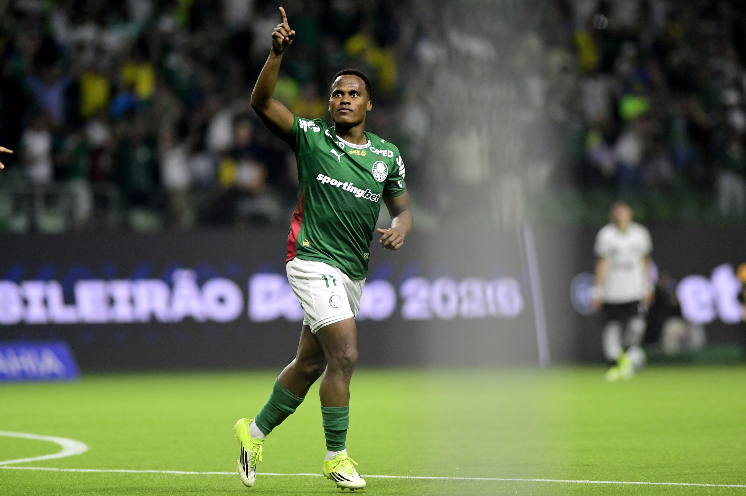 Arias volta para “casa” na estreia da Libertadores e vive fase decisiva no Palmeiras de olho na Copa