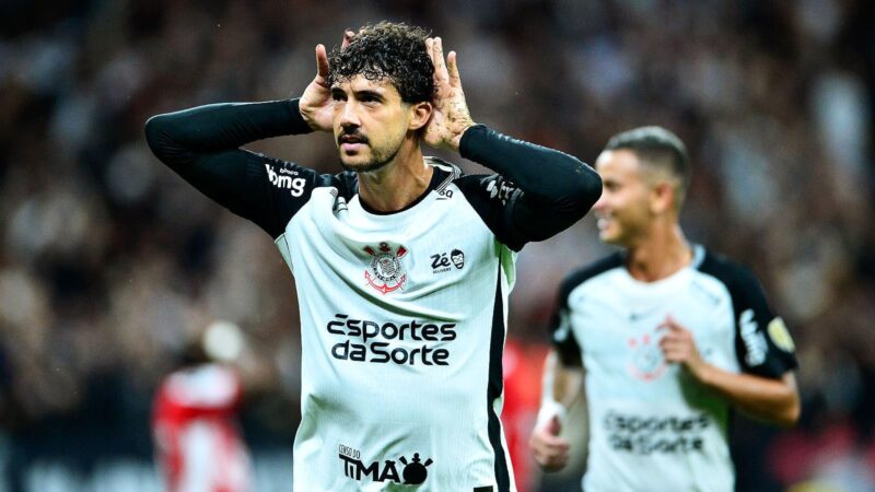 Gustavo Henrique tenta explicar lance do gol do Corinthians: “Não sei muito bem como eu fiz”