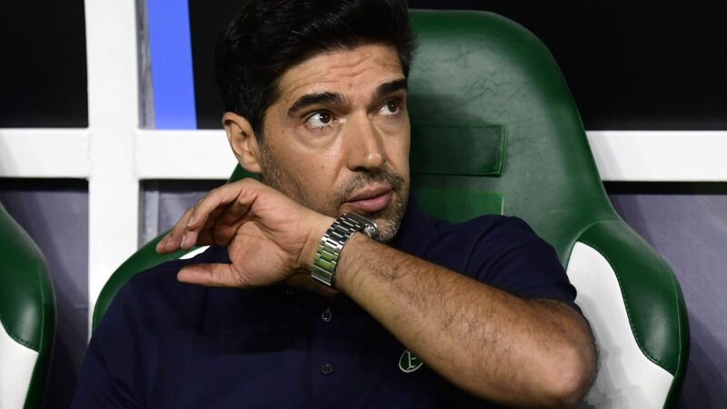 Abel evita comentar punição do STJD e valoriza a resiliência do Palmeiras: “Jamais desistir”
