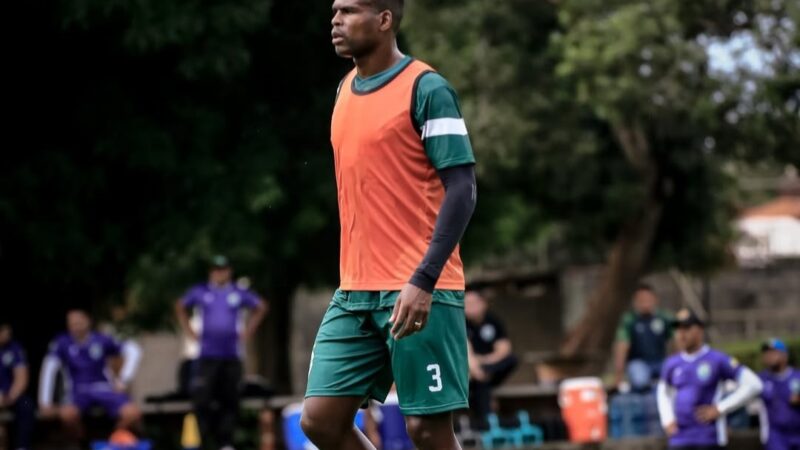 Escalação do Altos: zagueiro titular é baixa na partida de estreia de Roberto Fonseca contra Ferroviário