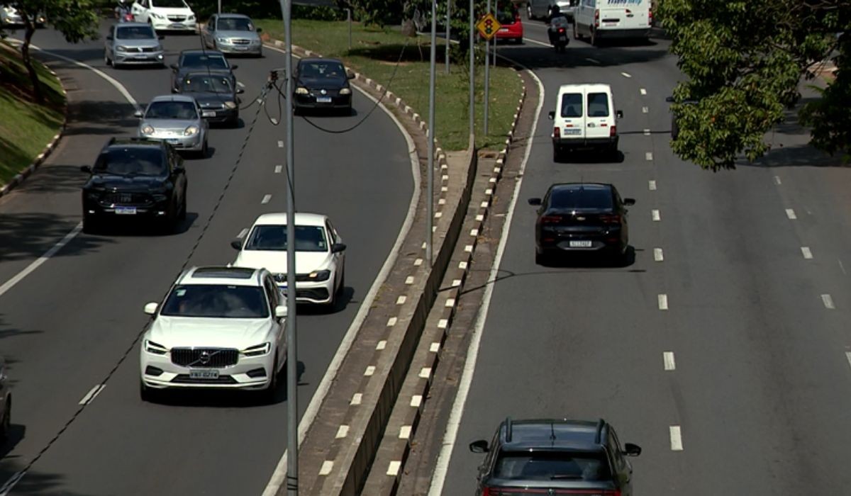 Venda de veículos novos surpreende em março e dispara para quase 270 mil unidades