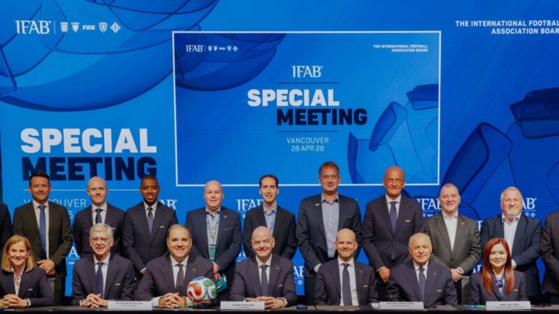 Fifa aprova por unanimidade cartão vermelho para jogador que cobrir a boca em situação de confronto