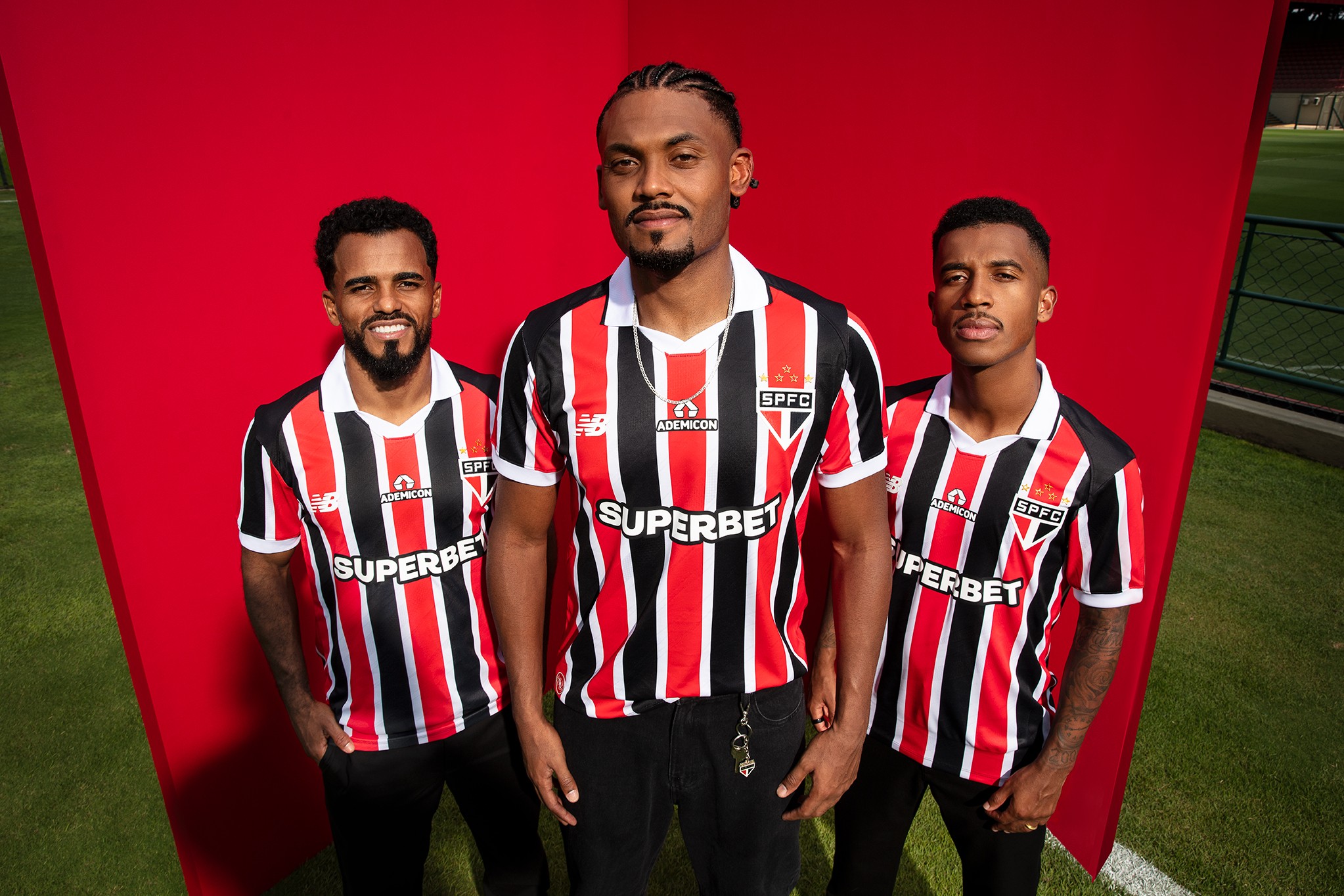 São Paulo lança uniforme 2 para a temporada 2026; veja fotos e valores