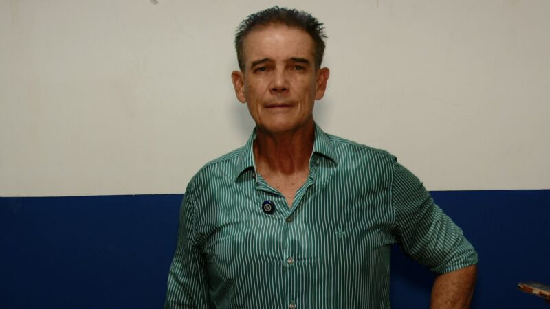 José Roberto Santos lamenta empate sofrido no último lance em sua estreia: “Gosto amargo”