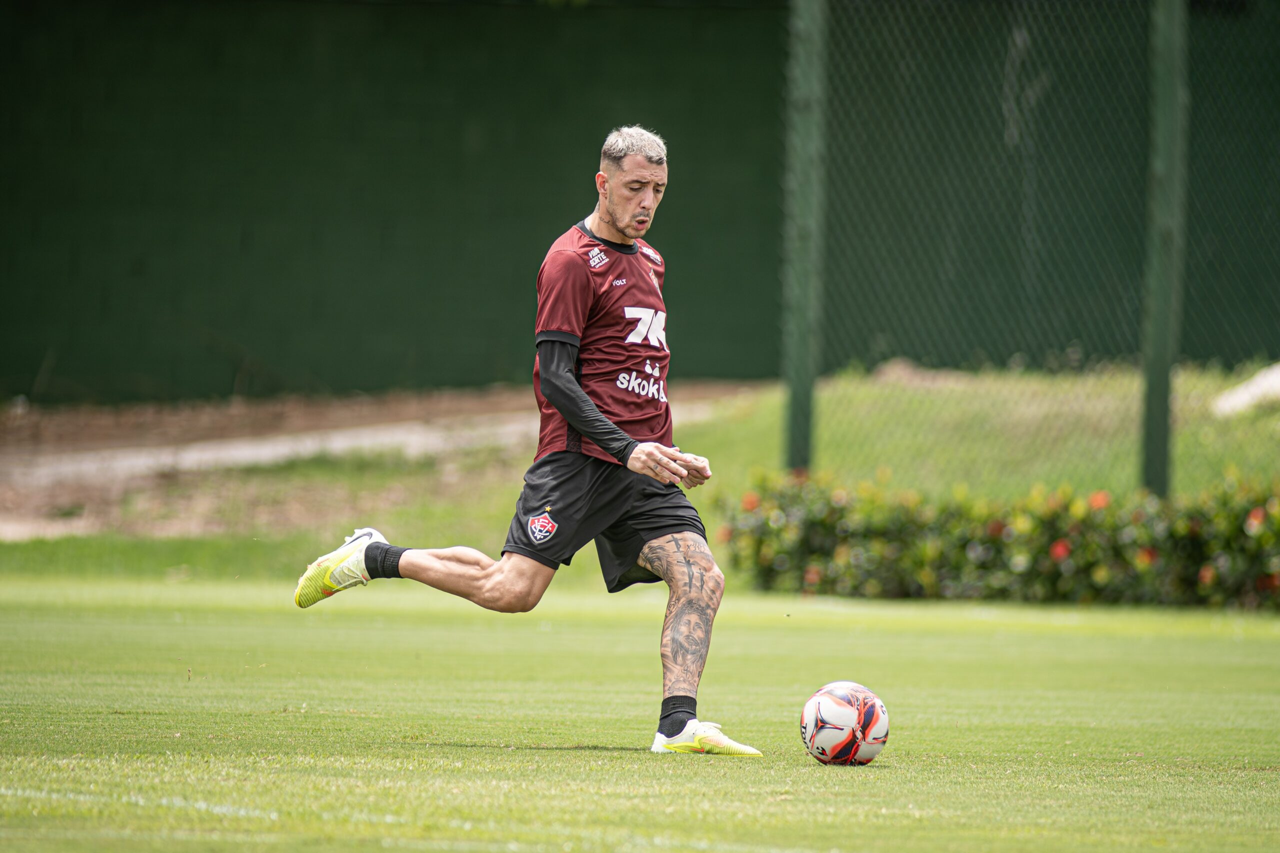Chapecoense x Vitória reúne dois dos piores ataques do Campeonato Brasileiro