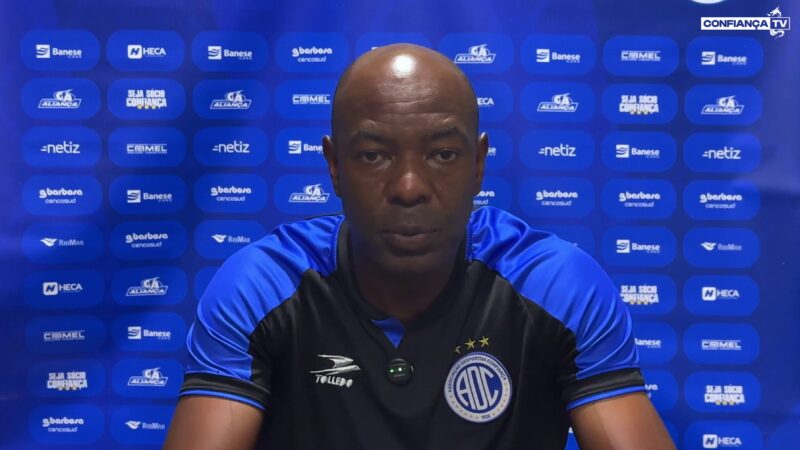 Caçapa pede “mais coragem” ao Confiança após nova derrota fora de casa