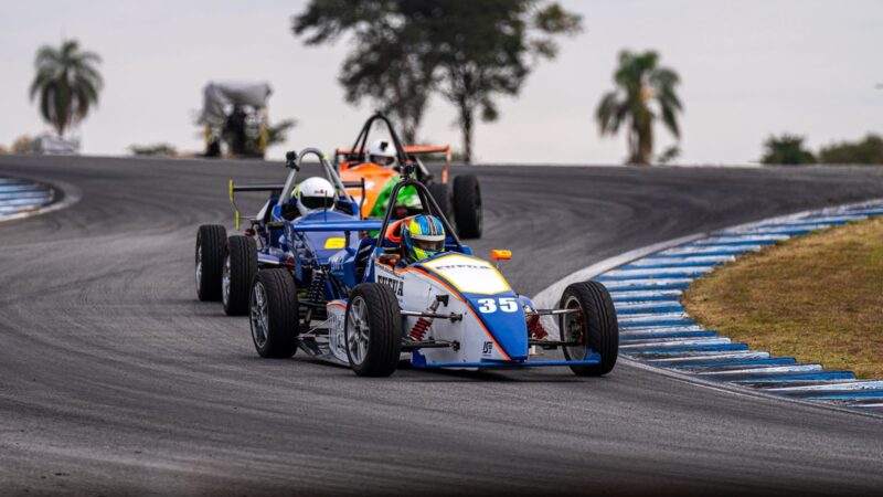 Jovem piloto de Caruaru acelera em Interlagos de olho na liderança da Fórmula eVolution