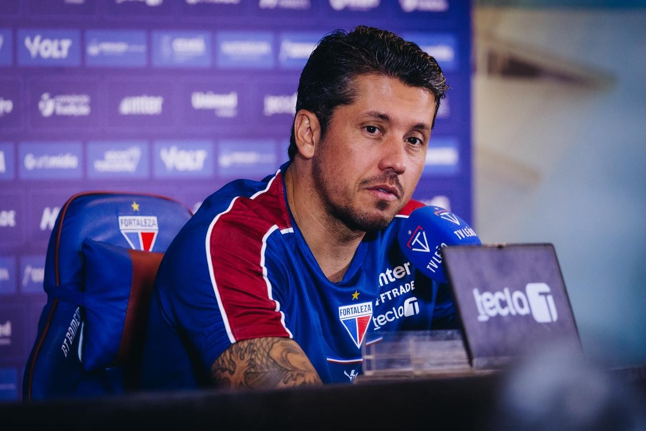 Carpini explica confusão com Eduardo Barros: “Eu me defendi”