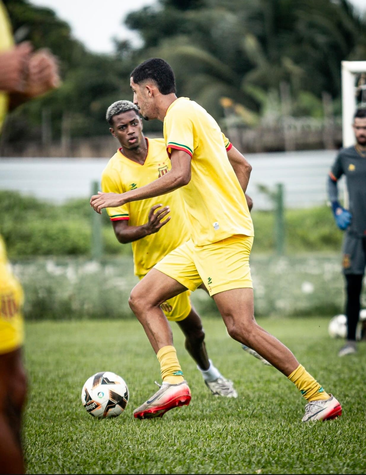 Dúvida na defesa do Sampaio para jogo contra o IAPE abre possibilidade de mudanças em todos os setores