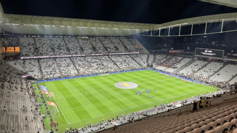 Corinthians abre venda de ingressos para jogo contra o Vasco, à espera de julgamento de recurso