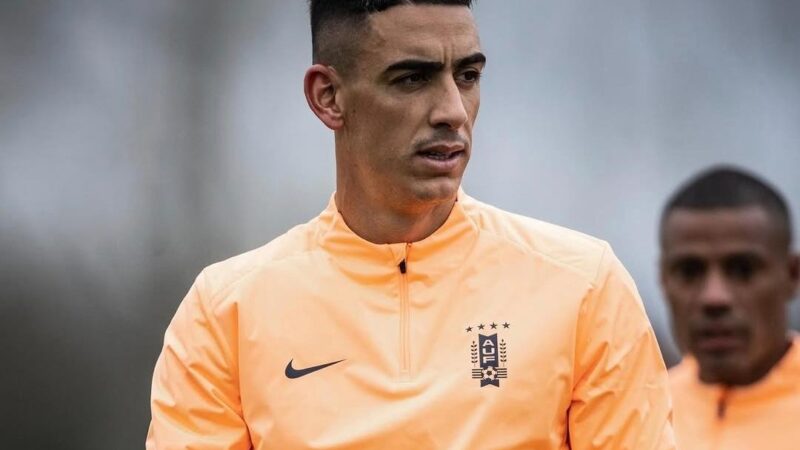 Puma e Andrés Gómez retornam ao Rio para iniciar preparação no Vasco para clássico contra o Botafogo