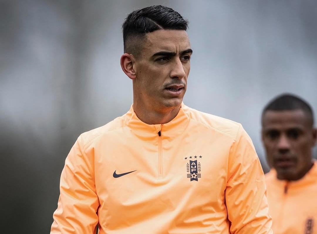 Puma e Andrés Gómez retornam ao Rio para iniciar preparação no Vasco para clássico contra o Botafogo