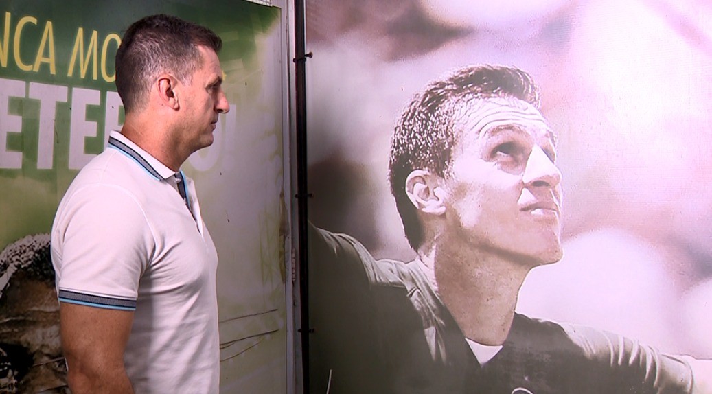 “Nasci corintiano, vou morrer bugrino”: como o Guarani mudou a vida de Fumagalli