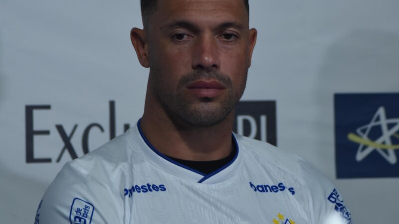 Diego Guerra ressalta experiência do Vitória-ES antes de duelo contra o Tombense