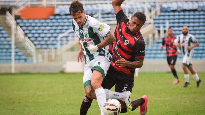 Evandro Guimarães elenca pontos positivos do Altos, lamenta lesão e ausência de Betinho: “Referência”
