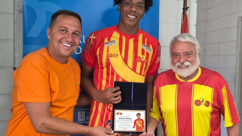 Perea, autor de “gol que Pelé não fez”, é homenageado e pode concorrer ao Prêmio Puskás