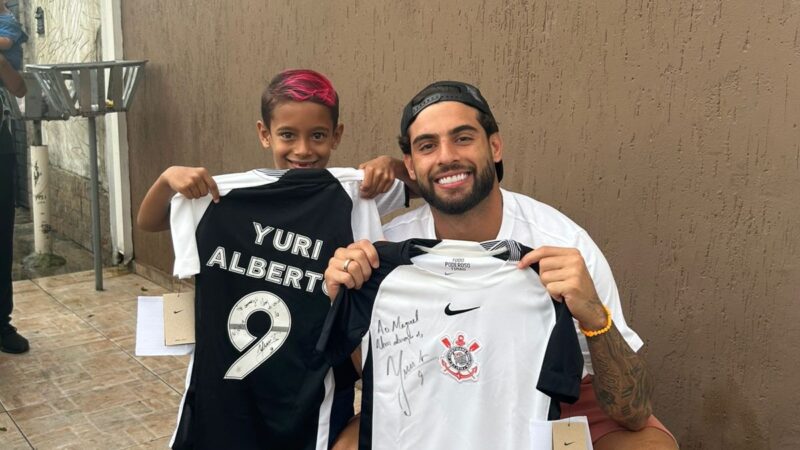 Yuri Alberto faz surpresa para menino de 7 anos que viralizou em vídeo; assista