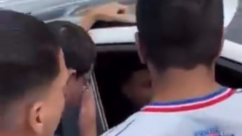 Organizada do Fortaleza cobra jogador: “Se ficarem mentindo, vamos culpar vocês”