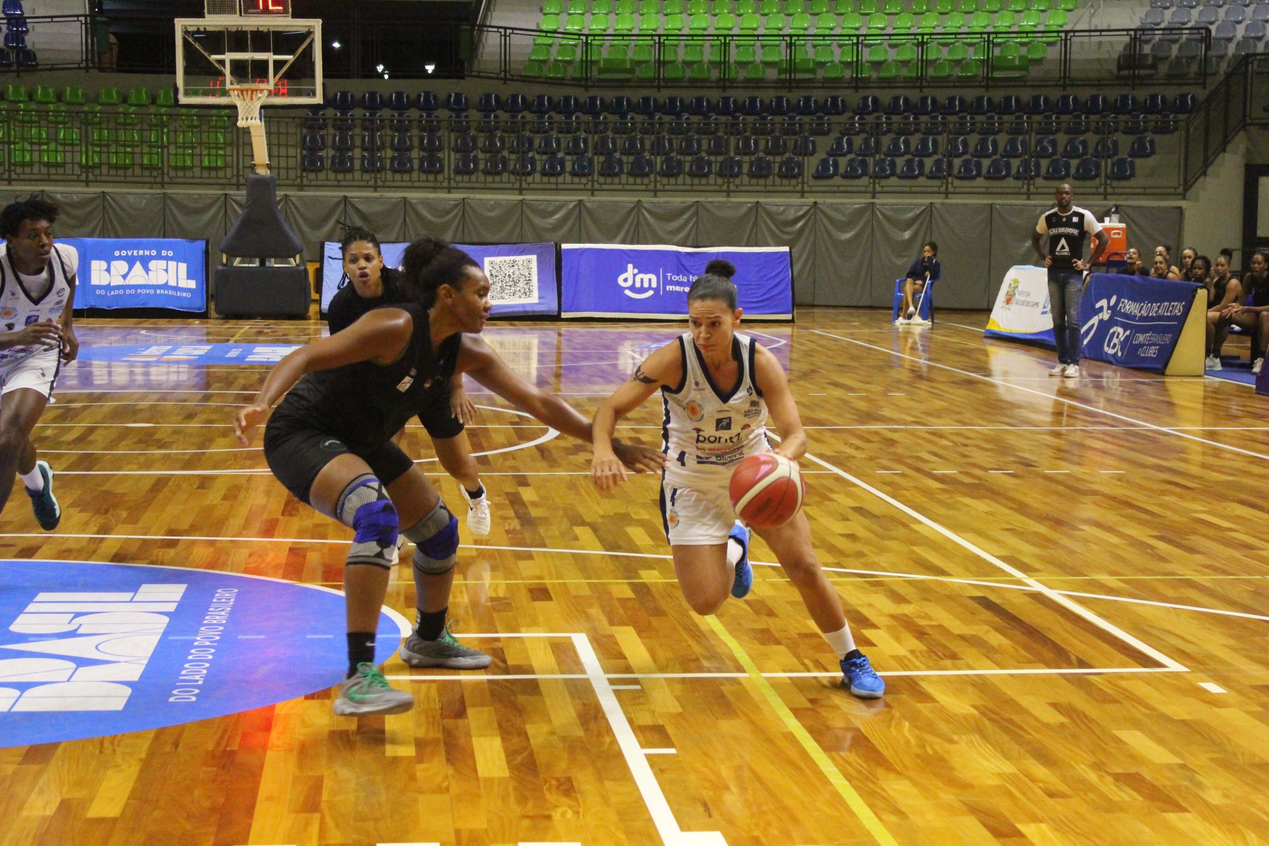 São José vence Salvador Basquete e alcança a segunda vitória seguida na LBF