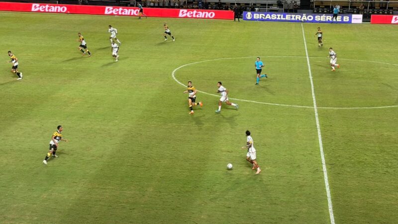 Atuações do Botafogo-SP: time desperdiça homem a mais e perde para Criciúma