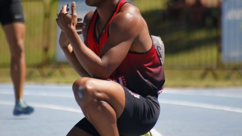 Erik Cardoso bate recorde sul-americano dos 100m rasos e lidera ranking mundial