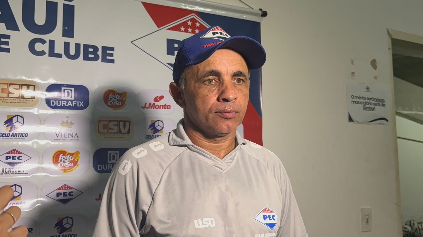 Tostão cita falta de tranquilidade do Piauí e tempo de recuperação como fatores para empate