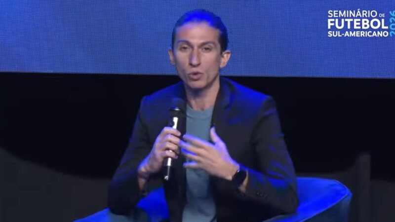 Filipe Luís diz que Ancelotti foi “o melhor que aconteceu” na Seleção e vê Raphinha e Vini Jr. no top 5 mundial