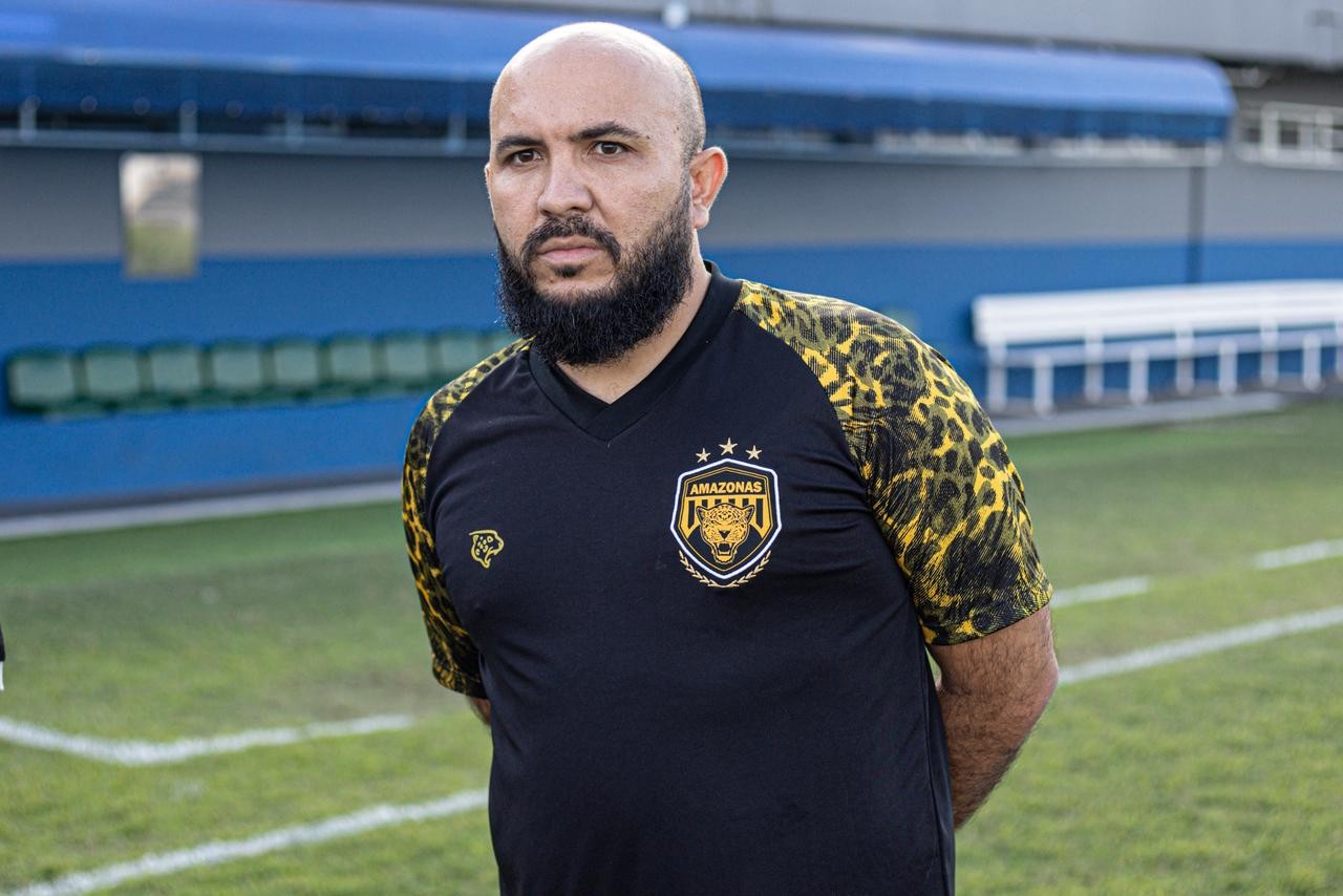 Dirigente aponta prioridades do Amazonas na temporada e exalta Tavares: “Grande ídolo do clube”
