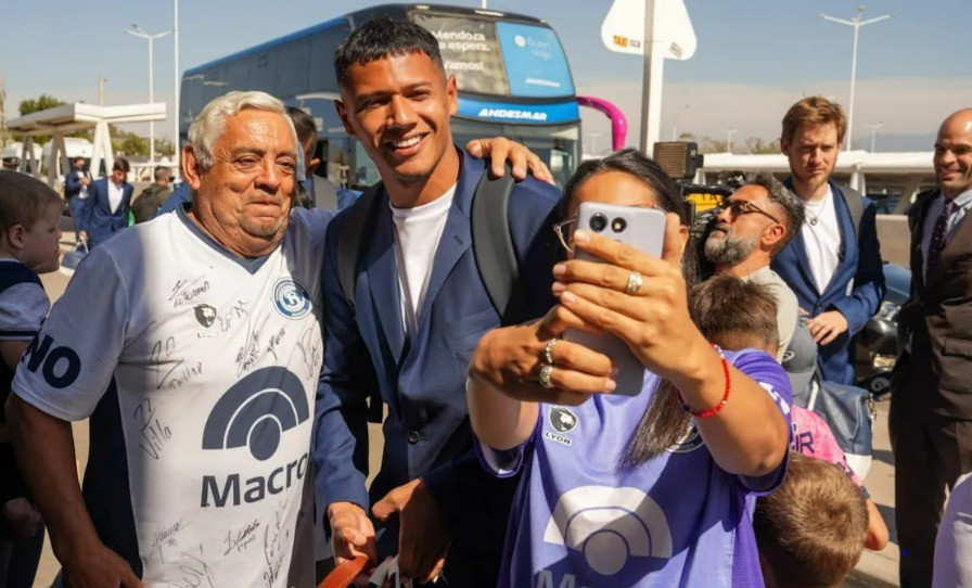 “Vamos ao Brasil para ganhar”: rival do Fluminense estreia na Libertadores embalado e sonha com Maracanazo