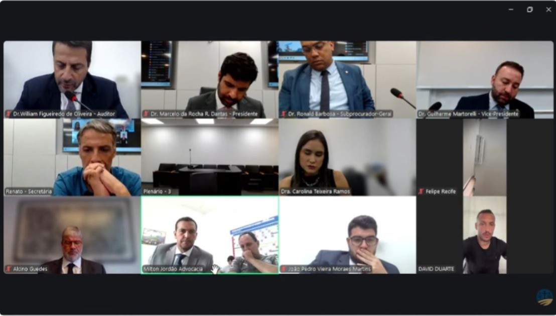 Rogério Ceni e David Duarte são punidos no STJD por críticas à arbitragem em Bahia x Palmeiras