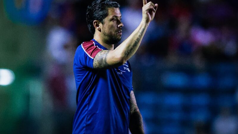 Carpini exalta reação do Fortaleza contra Criciúma, e celebra vice-liderança na Série B