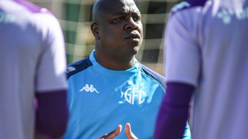 Arzul aceita proposta para voltar ao Santos e deixa o Guarani