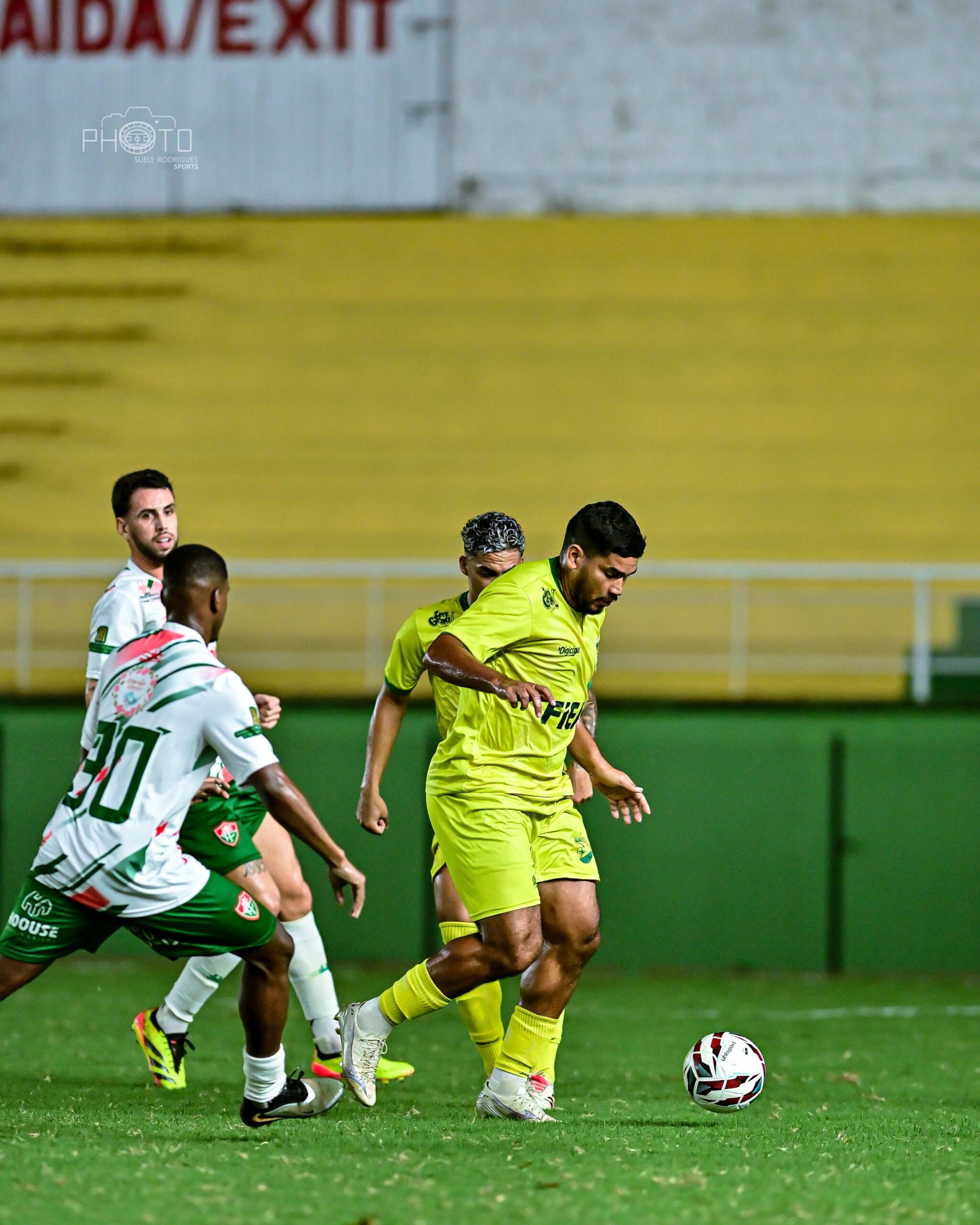 Com desfalques, Galvez vai improvisar na defesa para encarar Humaitá na Série D; Pisika retorna