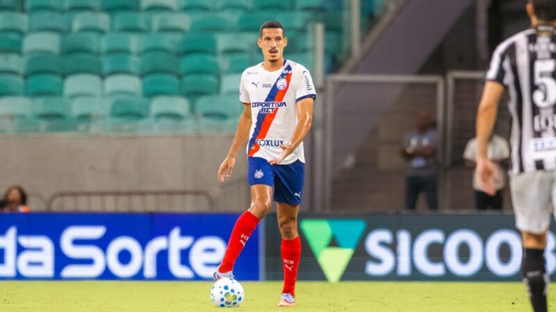 Atuações do Bahia: Michel Araujo não faz valer aposta, zaga falha, mas Everton Ribeiro muda jogo
