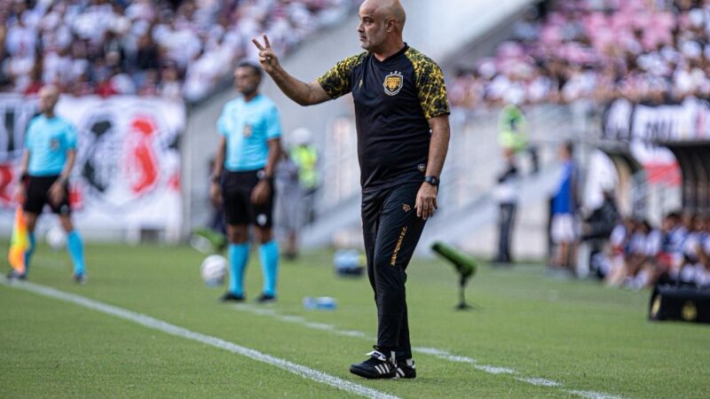 Cristian de Souza exalta jogadores e  quarta vitória seguida na Série C: “Nos dá muita confiança”