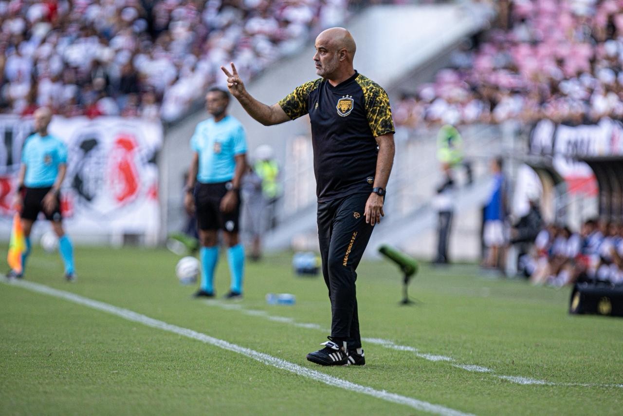 Cristian de Souza exalta jogadores e  quarta vitória seguida na Série C: “Nos dá muita confiança”