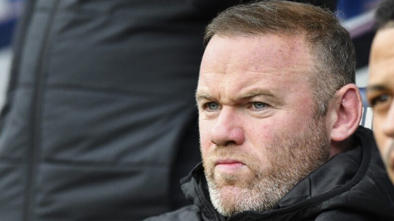 Rooney critica festa do Arsenal por classificação à final da Champions: “Comemorem quando ganharem”