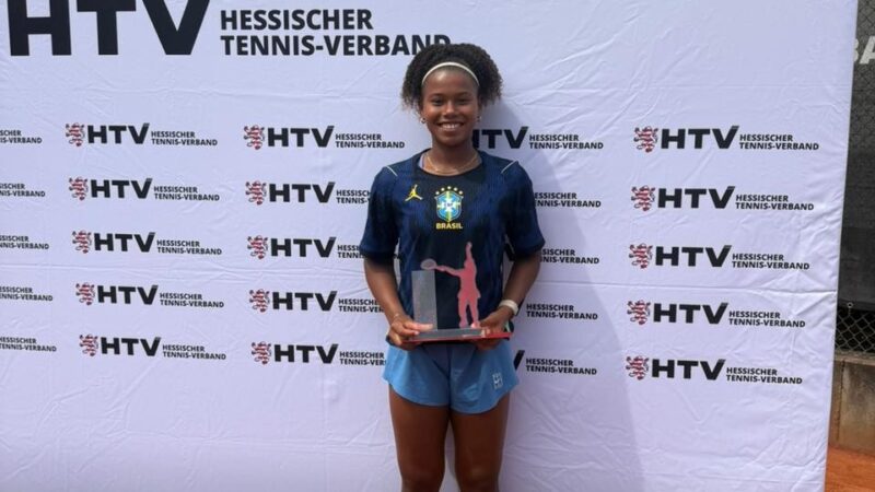 Victoria Barros conquista maior título da carreira e entra no top 5 do juvenil 