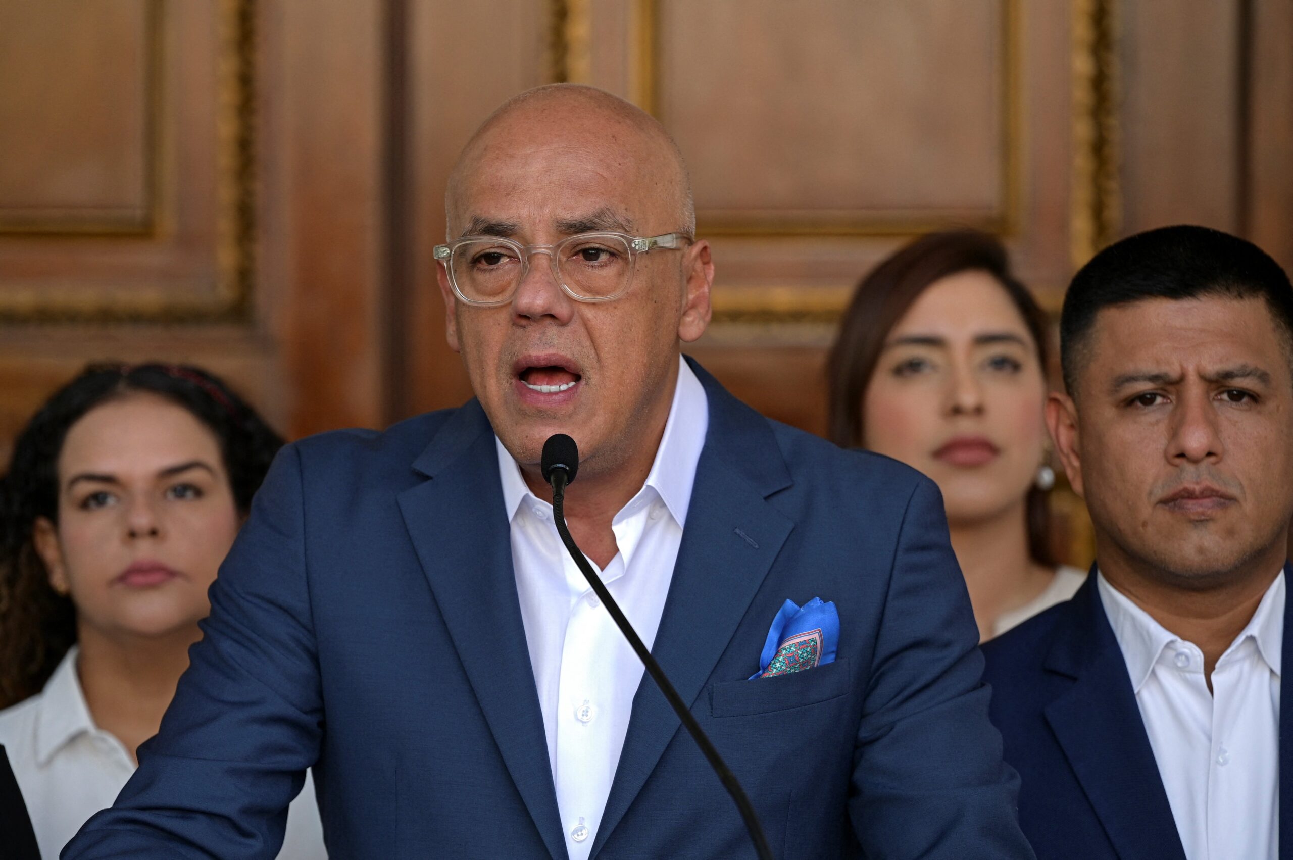 Líder chavista promete libertação de 300 presos até sexta-feira (22), incluindo idosos e doentes