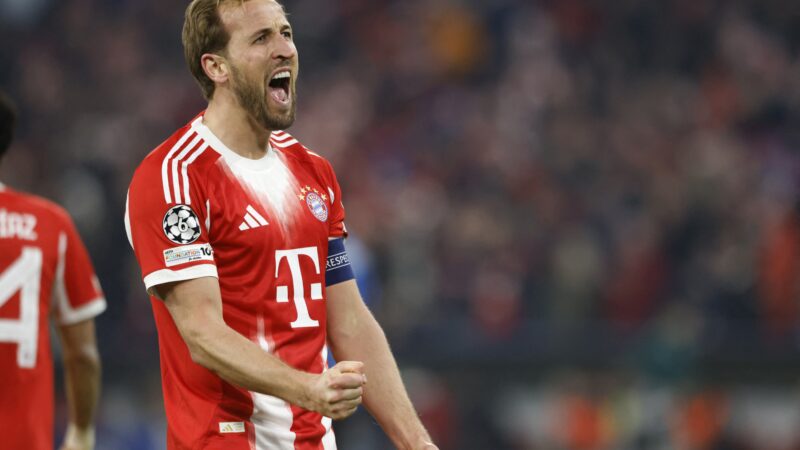 Harry Kane está na mira do Barcelona para o lugar de Lewandowski, diz jornal espanhol