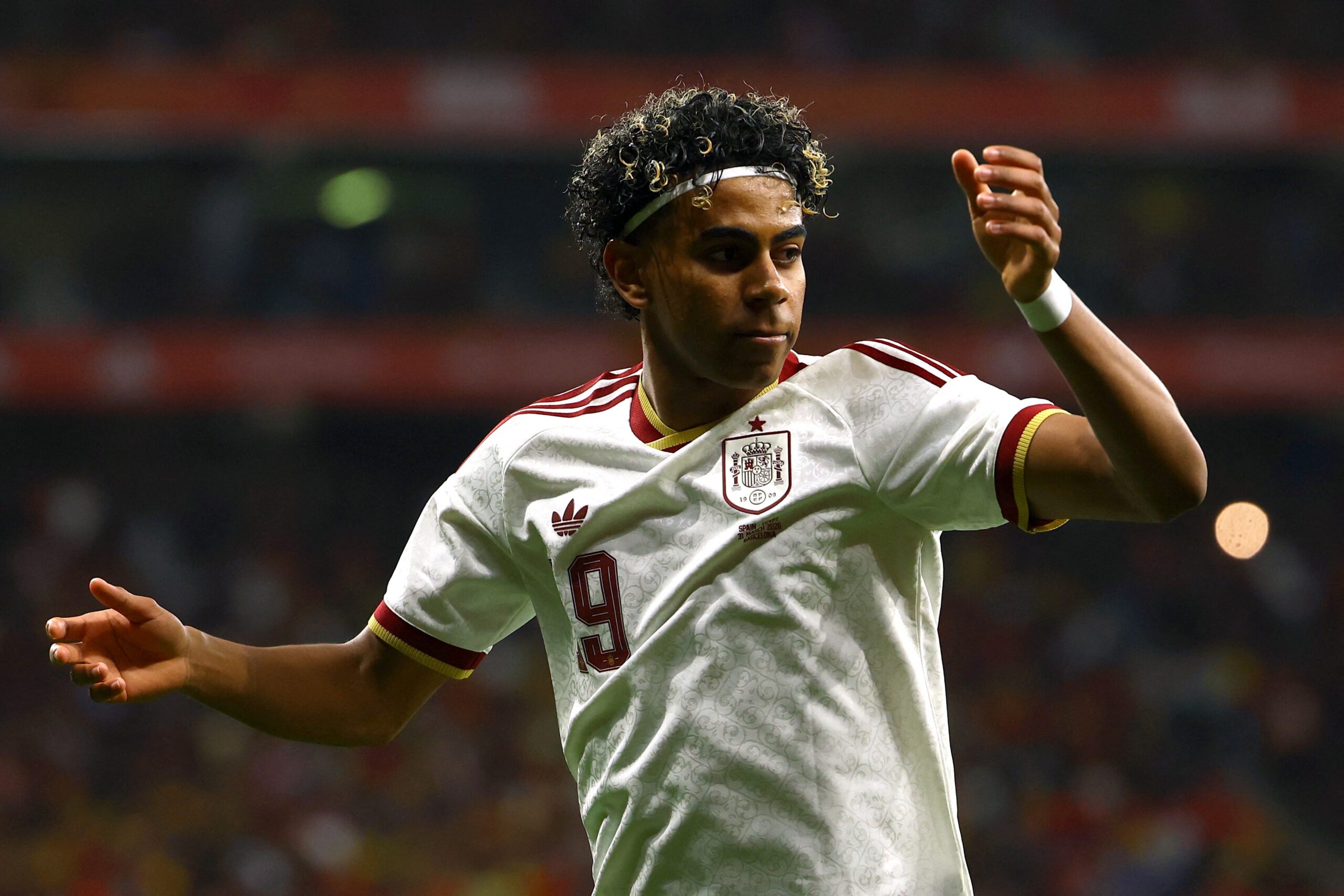 Em recuperação de lesão, Yamal trabalha para ficar à disposição da Espanha na estreia da Copa
