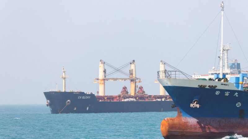 Irã diz que permitiu travessia de cerca de 30 embarcações pelo Estreito de Ormuz