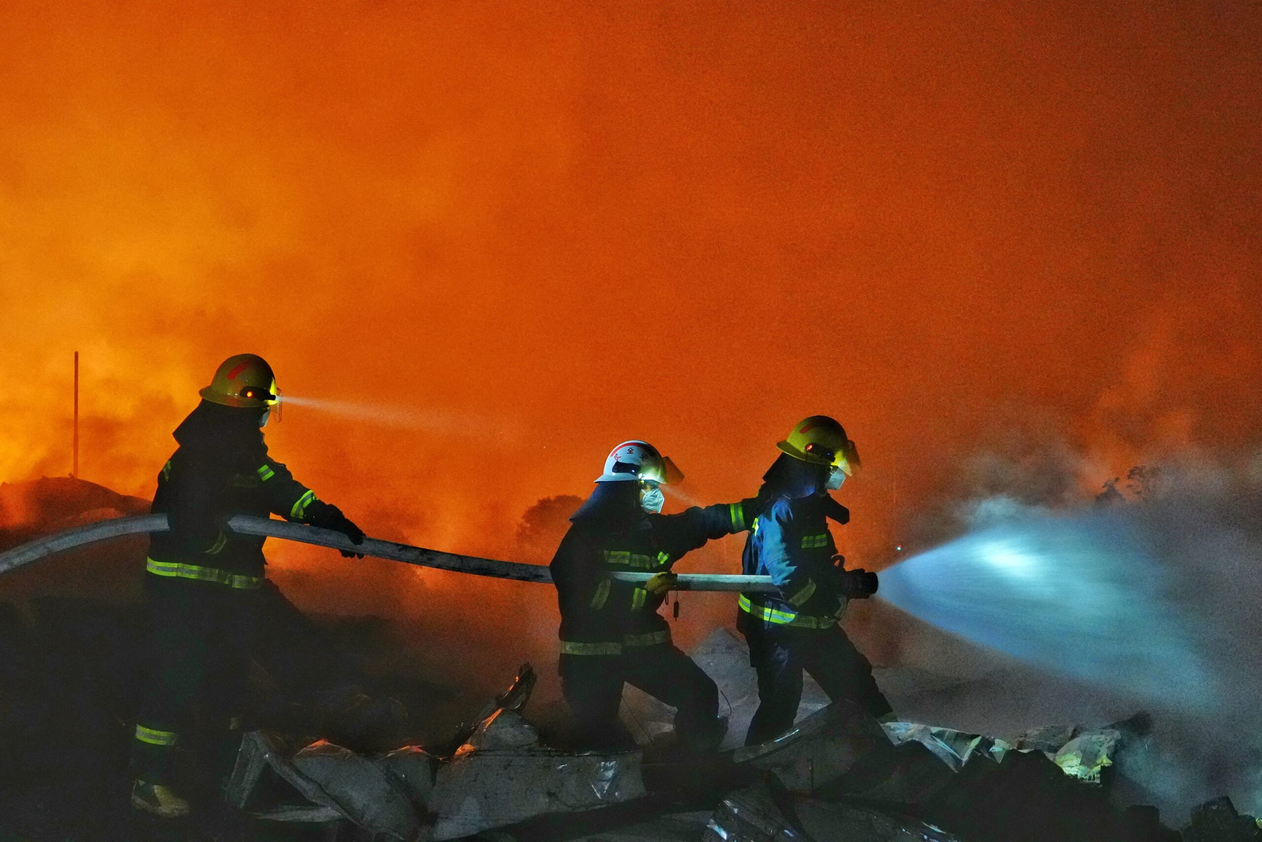 Explosão em fábrica de fogos de artifício na China deixa 26 mortos e dezenas de feridos