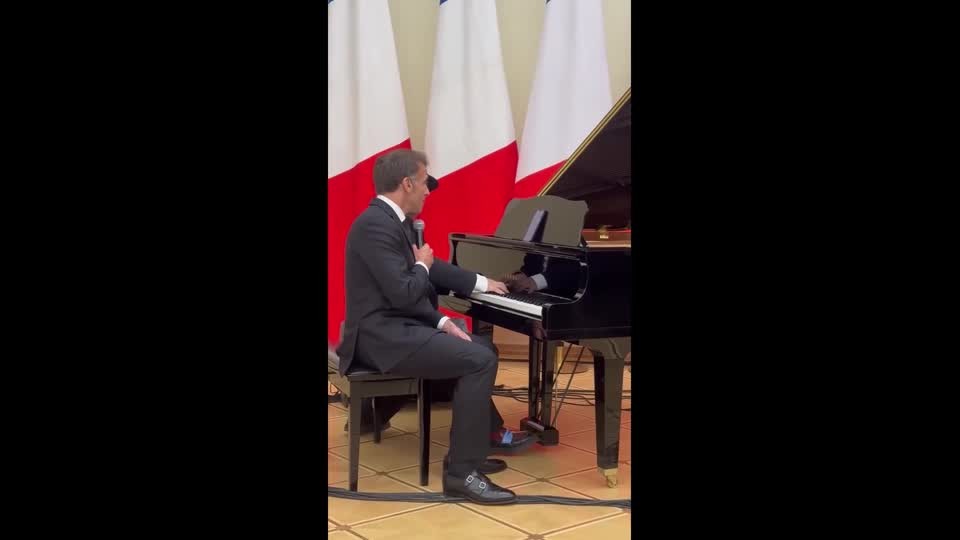 Macron solta a voz durante jantar com autoridades da Armênia; VÍDEO