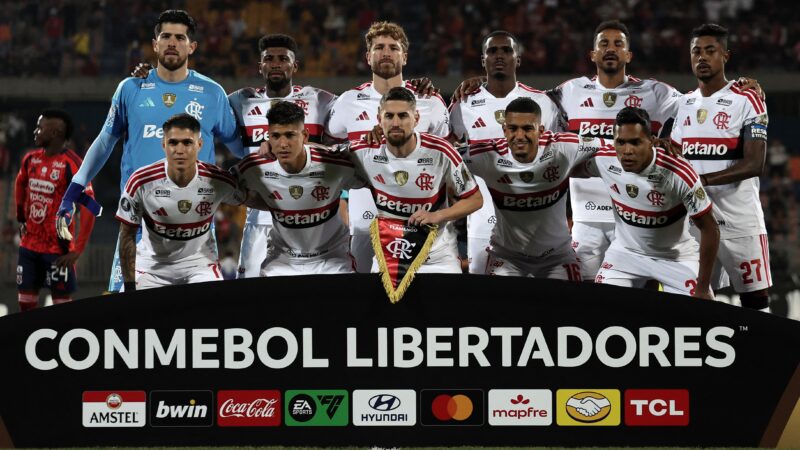 Flamengo mantém programação e viaja para Porto Alegre; veja próximos passos após cancelamento
