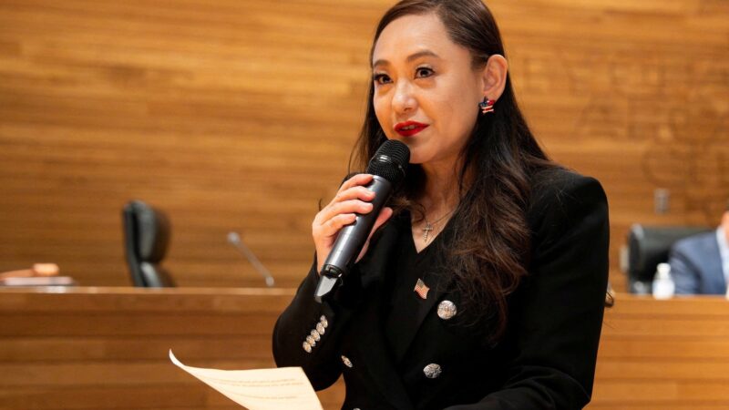 Eileen Wang: quem é a prefeita de cidade dos EUA que renunciou após admitir ser agente da China