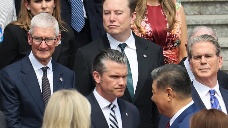 Musk, Tim Cook e outros bilionários da tecnologia participam de encontro entre Trump e Xi Jinping