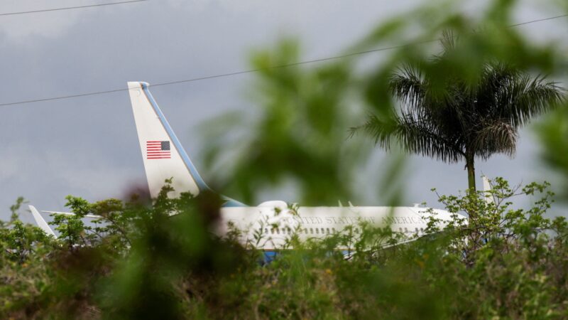 Cuba diz que diretor da CIA se reuniu com ministro do Interior após avião dos EUA ser visto em Havana
